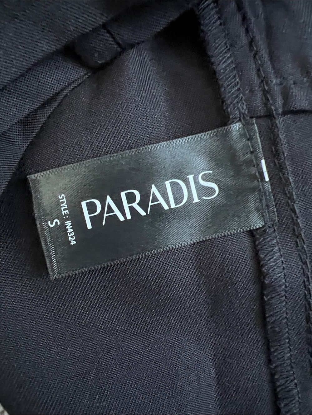 Like New! PARADIS 100% Lyocell Shorts Black in Size S - Picture 7 of 11
